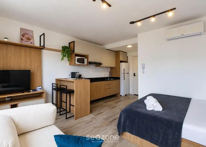 Apartamento Em Cond. C/ Piscina Lbo1009 *